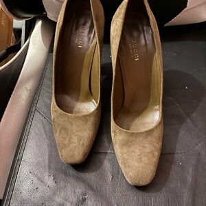 Gucci Women's Tan Suede Heels